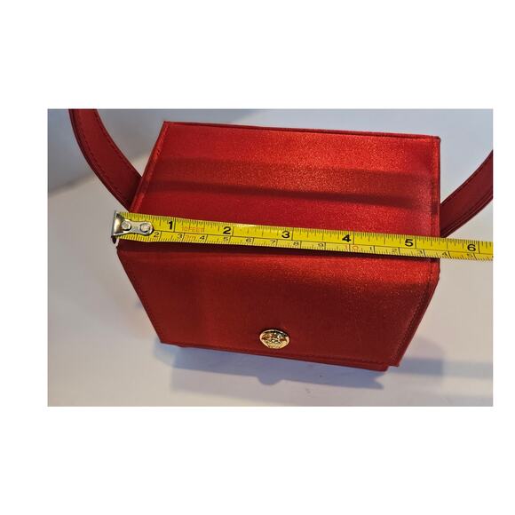 Versace Profumi Box Bag Red Satin Gold medallion snap closure 5" x 3"x4" Clean - Picture 9 of 11